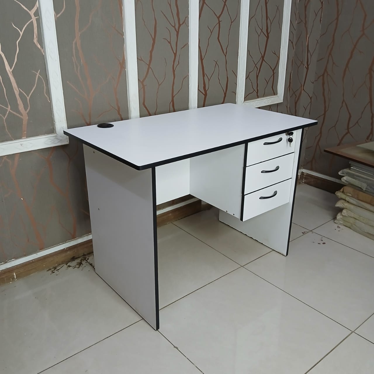 1.2M White & Black Office Sturdy Desk - Image 3