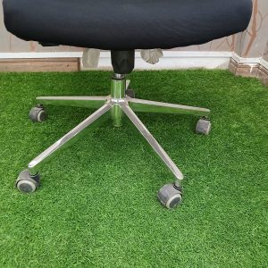 tosca office seat,3-door filing cabinet, clerical office seat, 1-way office workstatiion, secretarial office seat, catalina office seeat, 5-seater waiting sofa, 1.4m receptioon office desk, 2-door filing cabinet