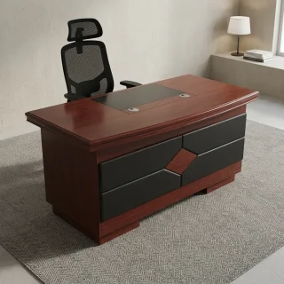 1.2M executive office desk for sale in Nairobi Kenya