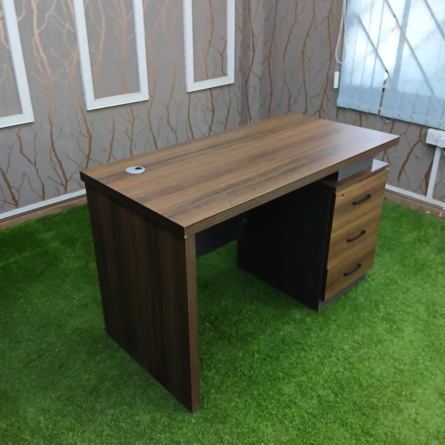 1.4m advanced office desk with spacious workspace and storage for modern offices in Nairobi Kenya