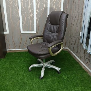 Executive office seat with comfortable ergonomic design and lumbar support in Nairobi Kenya