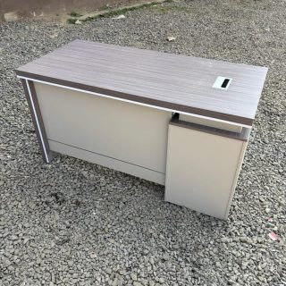 1200mm advanced office desk with spacious work surface and storage drawers for modern offices in Nairobi, Kenya.