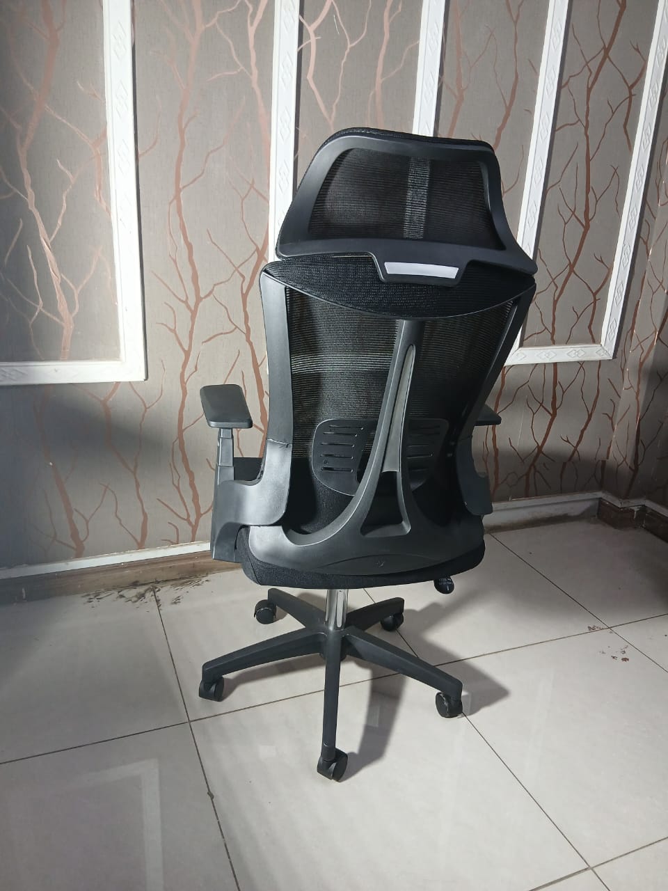 Ergonomic Office Chair for Comfort and Posture Support in Nairobi, Kenya